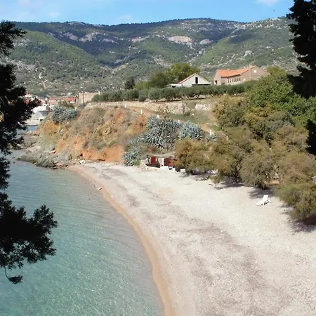 And By The Sea Komiza, Vis - 8841 בית הארחה Komiža